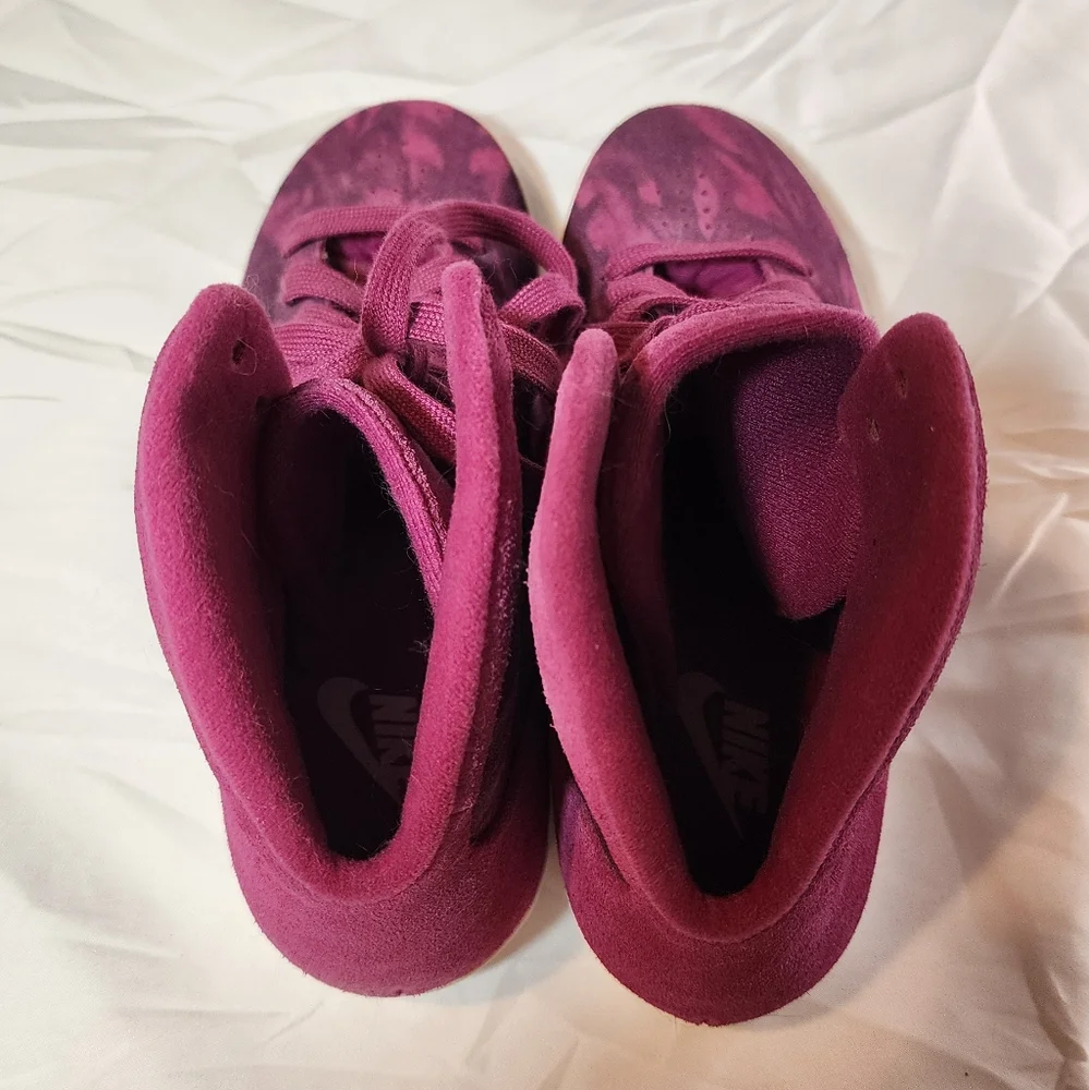 Nike Hyperclave Lite Mid Top Deep Purple Basketball Shoes 7.5